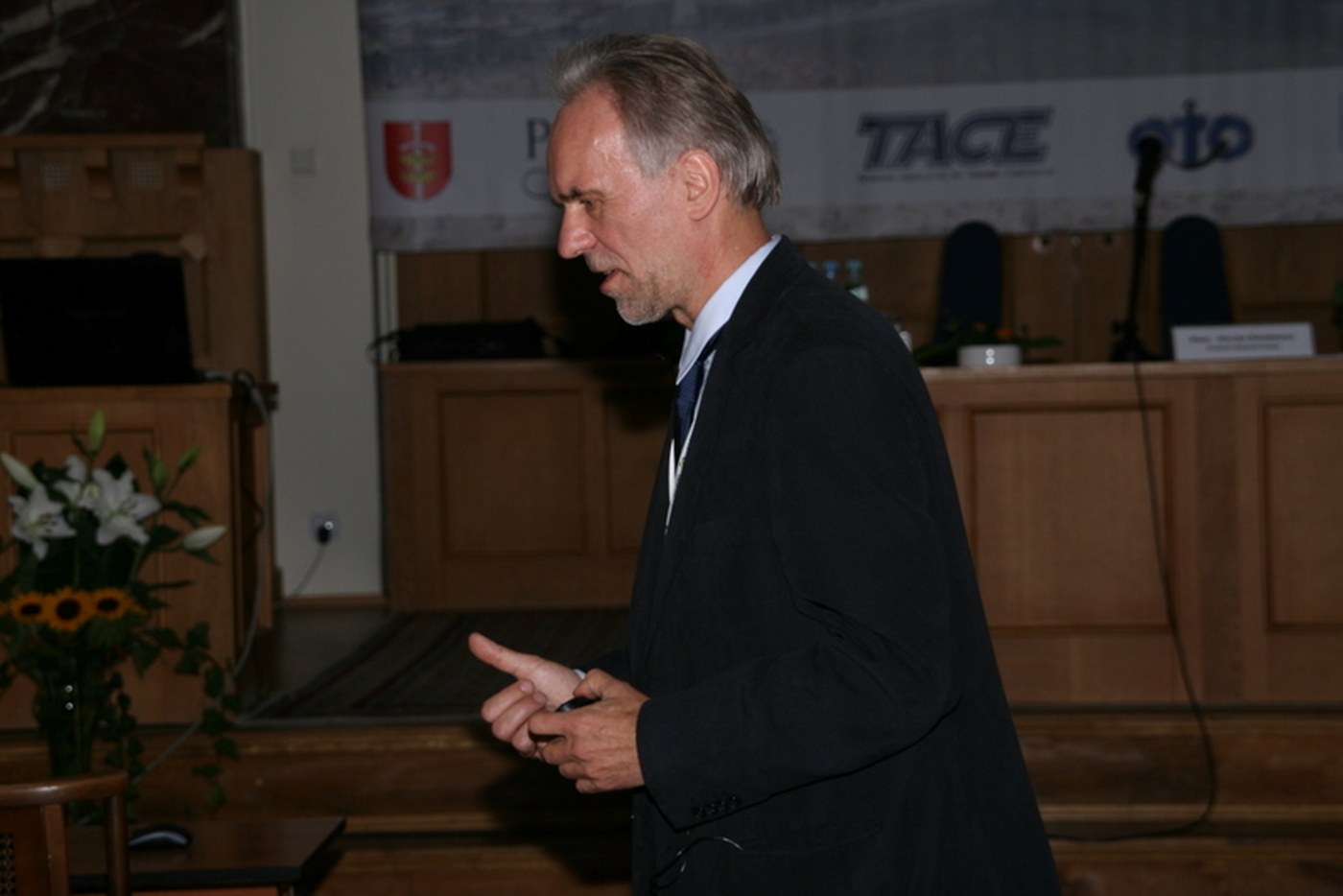 ICCCI2011_191_m