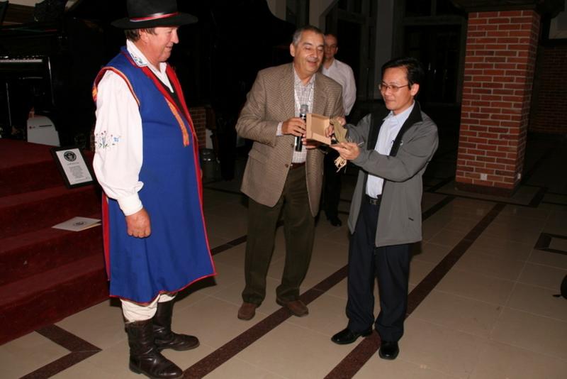 ICCCI2011_368_m