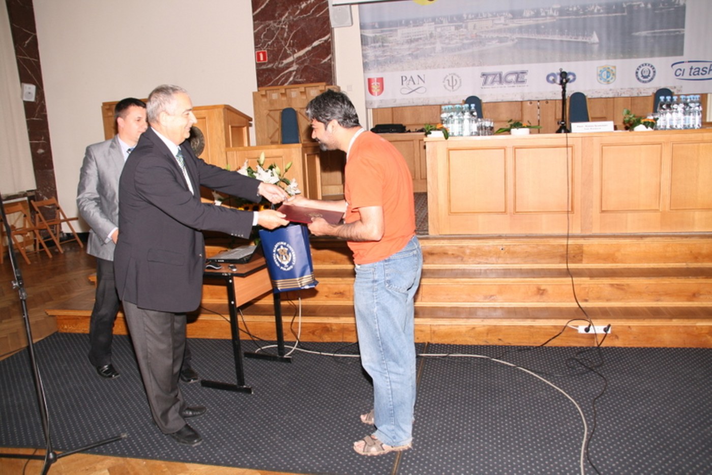 ICCCI2011_394_m